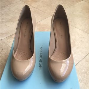 Antonio Melani Nude heels